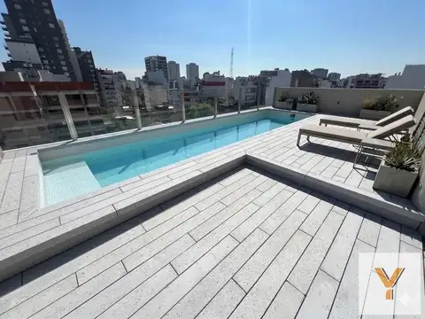 Maure e/ Avenida Córdoba y Charlone