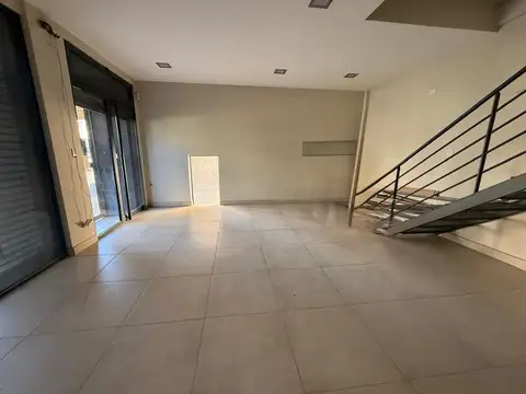 Local en Alquiler en Santa Fe, $ 1.200.000