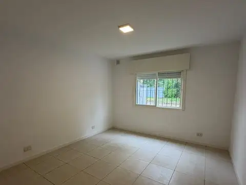 Casa en venta c/ cochera en Pontevedra
