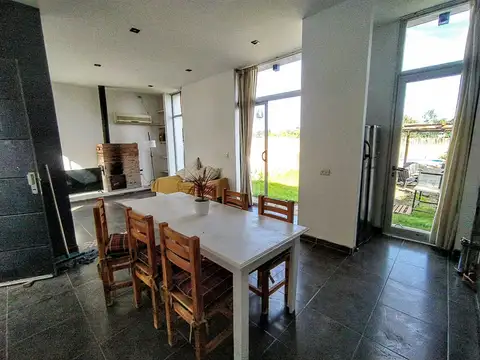 Casa en venta en calle 665 y 14 bis Parque Sicardi