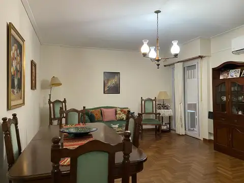 Departamento 2 ambientes en Olivos a metros de Av. Maipú