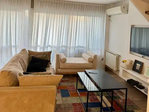Departamento en Alquiler con 1 cocheras