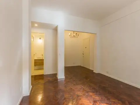 Depto Tipo Casa en Venta 60 años
