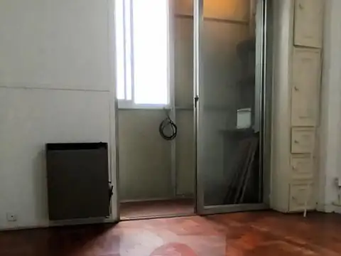 DEPTO DE 3 AMB. COMODO CON BALCON - BUENA ZONA!