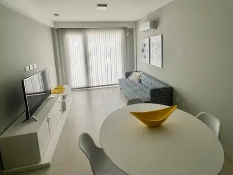 Departamento en Alquiler con 1 cocheras
