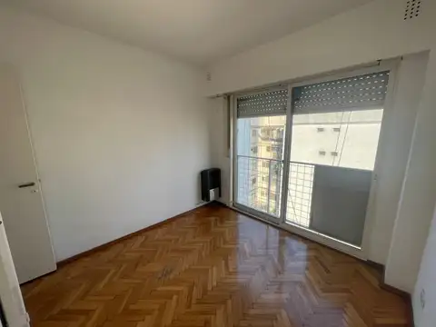 Departamento en Alquiler en Balvanera, $ 600.000