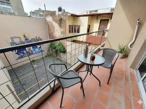 Monoambiente Divisible con Balcón. Edificio con Amenities