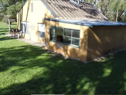 Chacra de 17 ha con dos casas en alquiler- Ideal polo