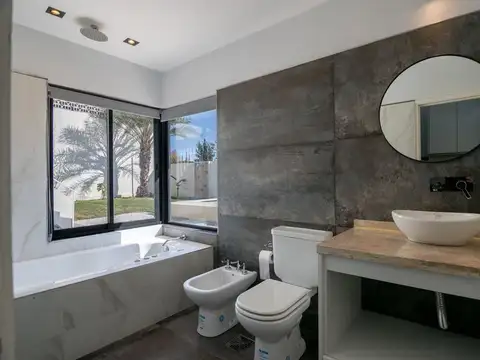 VENTA CASA 3 DORMITORIOS SAN VICENTE CÓRDOBA