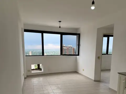 Paunero 800, Piso 21