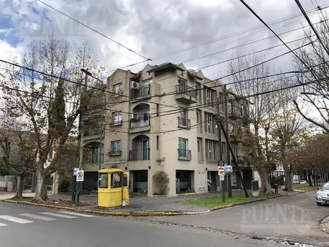 Manuel Castro 1714 3ºB