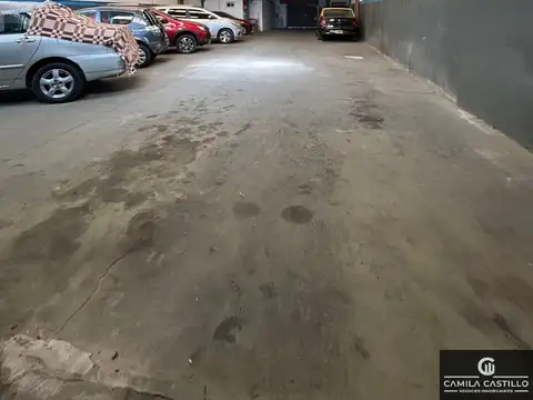 Depósito en alquiler de 300m2 ubicado en Lomas del Mirador