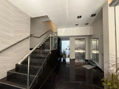 SEMIPISO DE 2 AMBIENTES A ESTRENAR PISO 2 CONTRAFRENTE