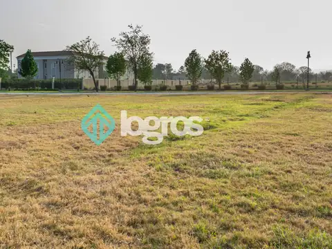 Terreno en Venta 45  mts Fondo