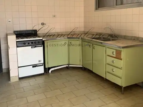 Oficina en Venta en Centro (Zarate), USD 350.000