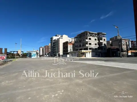 Av. Costanera Sur  1