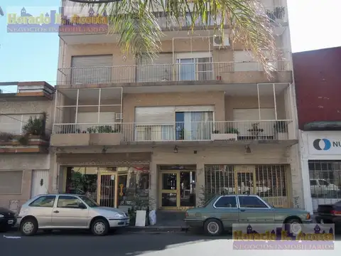 San Lorenzo N º al 2500