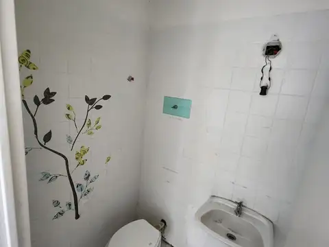 Local en Alquiler en San Fernando Vías  /  Centro, $ 550.000