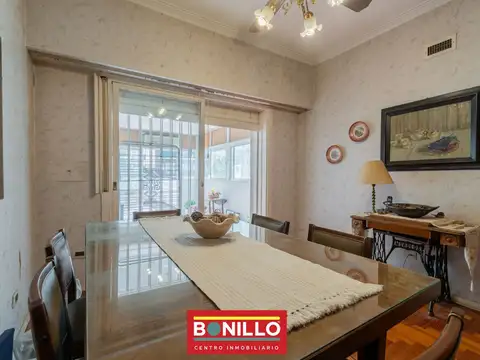 Depto Tipo Casa en Venta de 5 ambientes