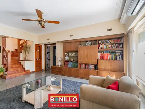 Venta de Departamento PH 6 Ambientes en Villa Pueyrredón, Capital Federal