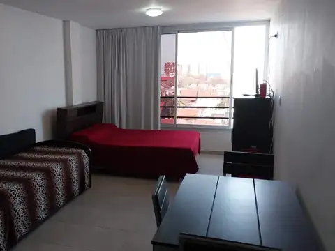 Excelente Monoambiente amplio céntrico.