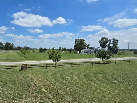 Casa en Venta al Oeste