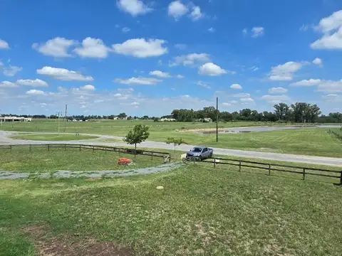 Casa en Venta al Oeste