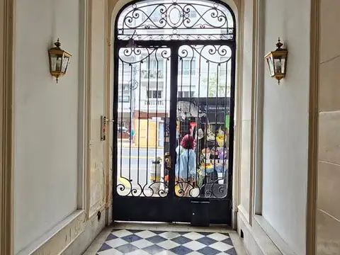 Santa Fe 3200 piso 2do - 3 amb - Apto Profesional