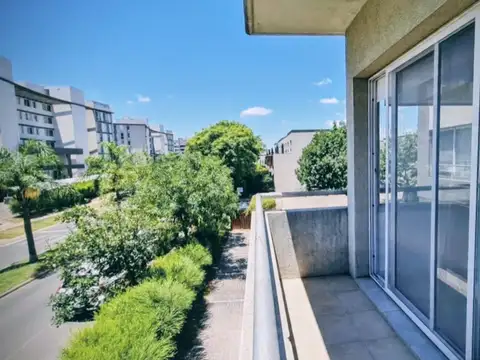 Departamento 3 ambientes con cochera, en venta en Homes II, Nordelta