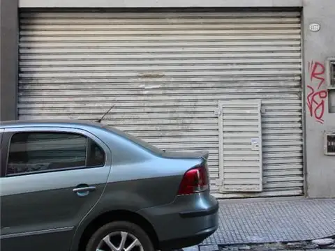 RIVADAVIA AV. 1100