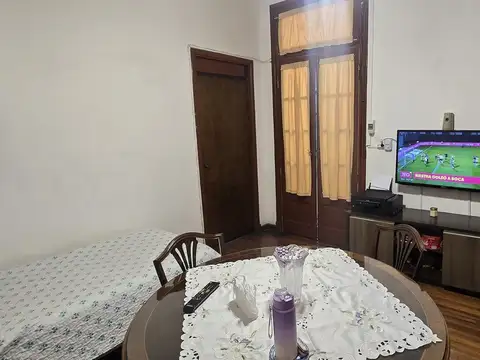 Venta Departamento tres Ambientes Parque Patricios
