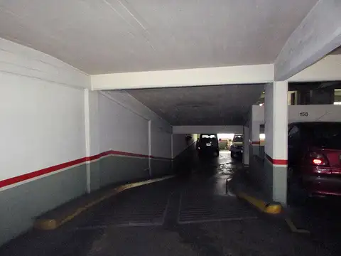 Alquiler cochera fija cubierta e individual en la mejor ubicación de Caballito
