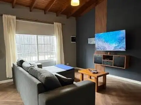 Impecable Casa 6 Ambientes José C. Paz