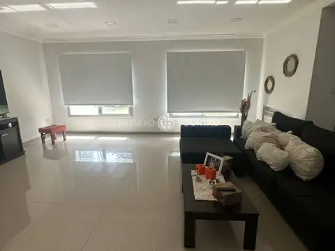 Barrio Malvinas 100
