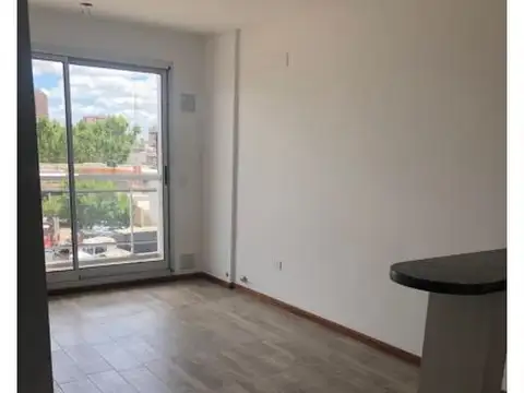 Richieri 755 Piso 2 A - San Lorenzo