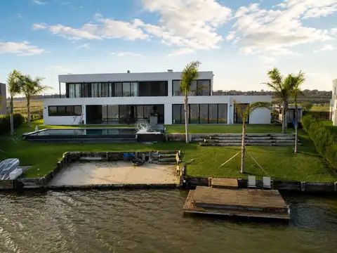 Casa  en Venta en San Sebastian, Escobar, G.B.A. Zona Norte