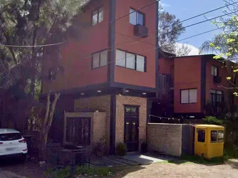 Depto Tipo Casa 2 ambientes con 1 baño