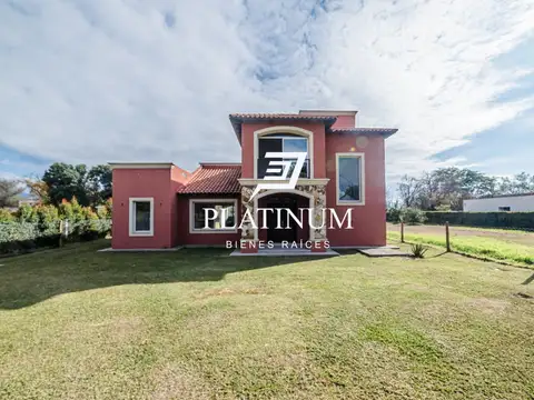 Casa en venta de 4 dormitorios en El Prado Eco Village