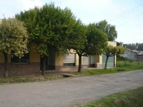 9 De Julio Esq Urquiza s/n