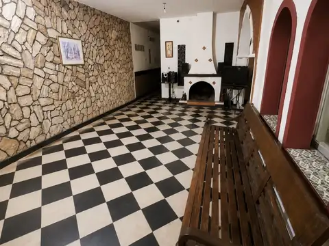 Casa en Alquiler 50 años