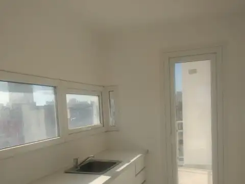 Departamento en Venta en Zona Guemes, USD 175.000