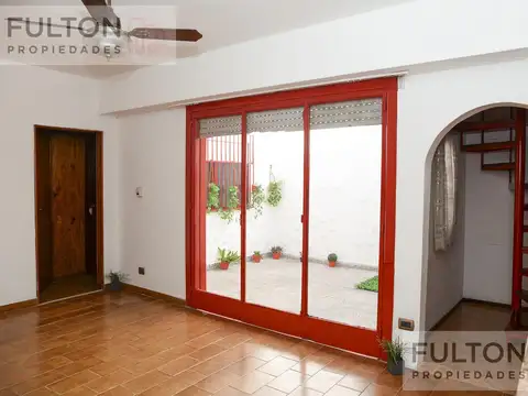 Depto Tipo Casa en Venta en Parque Chacabuco, USD 125.000