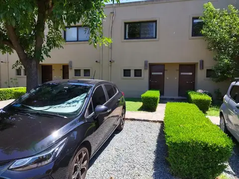 Avenida Mitre  al 700