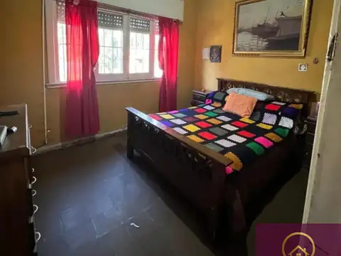 Casa en venta c/ cochera en Villa de Mayo, APTO CREDITO