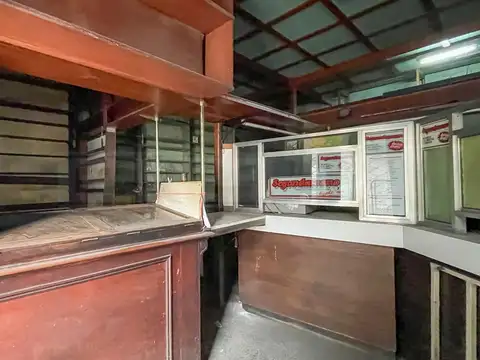 Local en Alquiler en San Isidro Vias / Rolon, $ 850.000