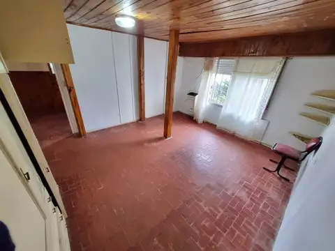 VENTA CASA EN BLOCK MAS TRES DEPARTAMENTOS