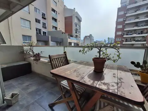 2 AMBIENTES + COCHERA FIJA I URQUIZA I ALQUILER
