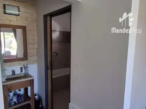 CASA EN VENTA DOMSELAAR CHICO