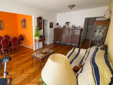 Alberti 300, Piso 6