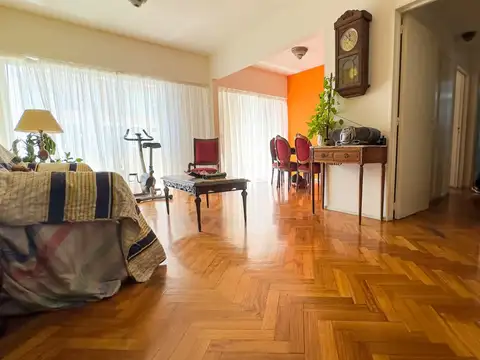 Departamento 3 ambientes con 2 baños